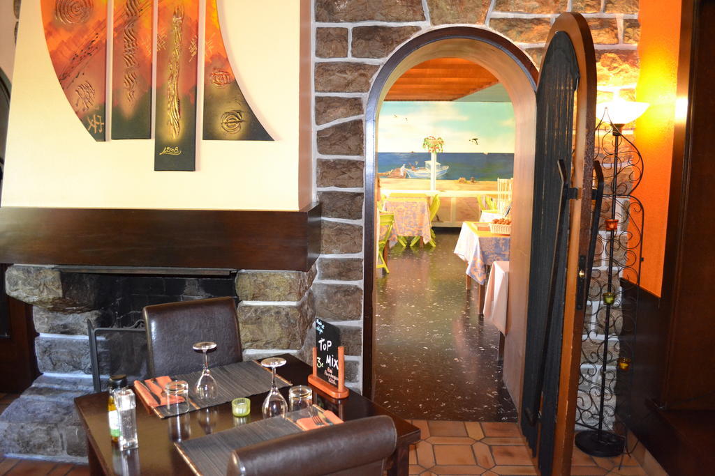 Hotel Restaurant Davat Brison-Saint-Innocent Exterior photo