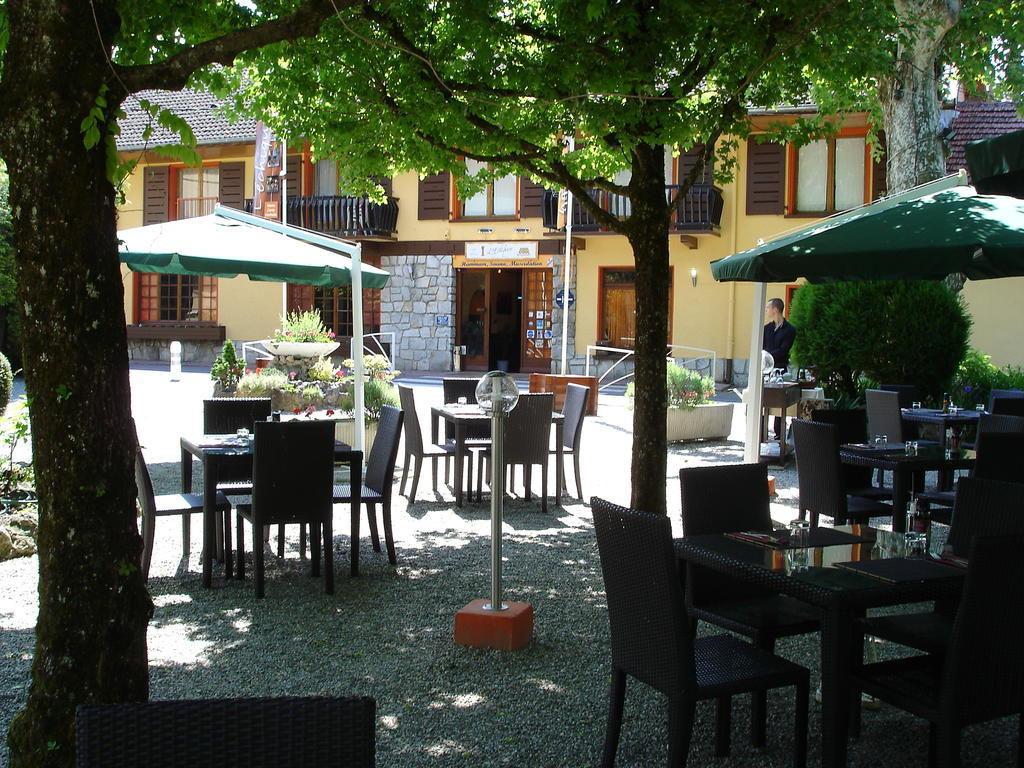 Hotel Restaurant Davat Brison-Saint-Innocent Exterior photo