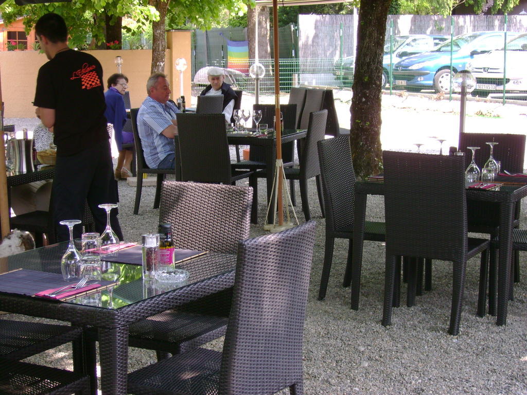 Hotel Restaurant Davat Brison-Saint-Innocent Exterior photo
